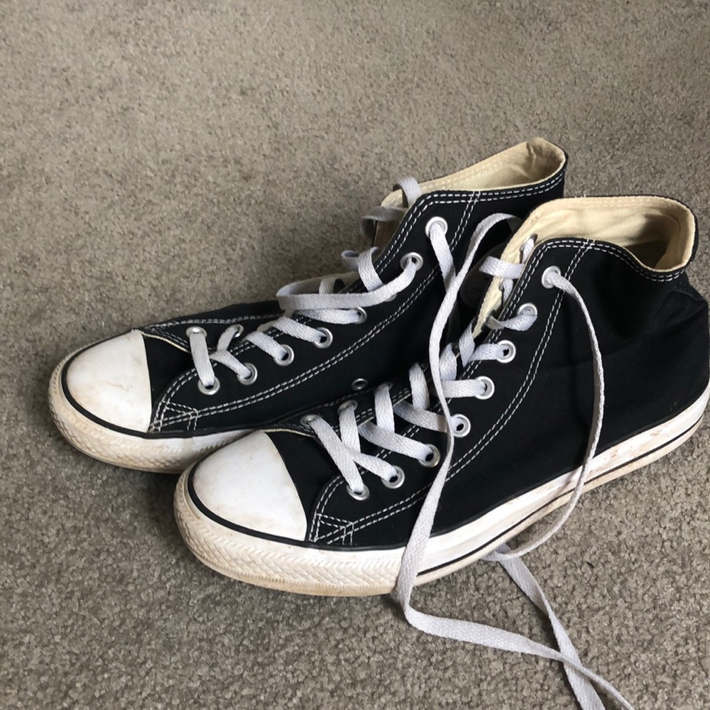 Black Hightop Converse